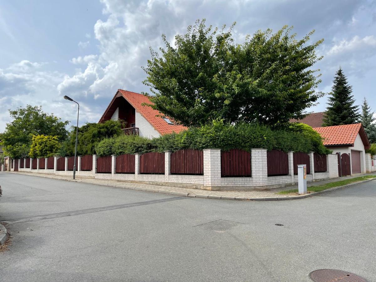 Vila Berlin Prague Extérieur photo
